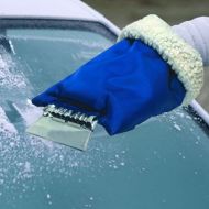 Autoškrabka na ľad a sneh s teplou rukavicou