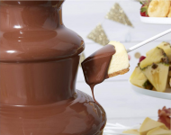 Čokoládová fontána na čokoládové fondue